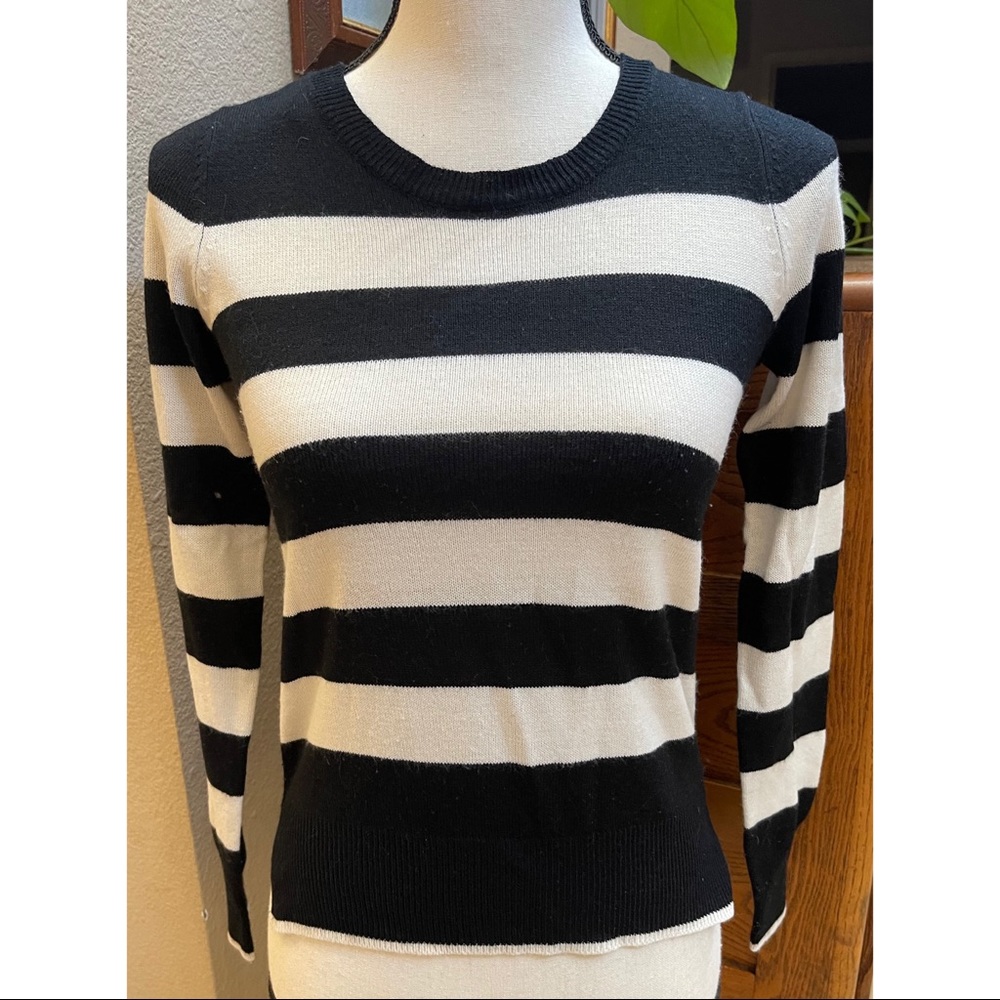 New Look Striped Sweater Size 6
